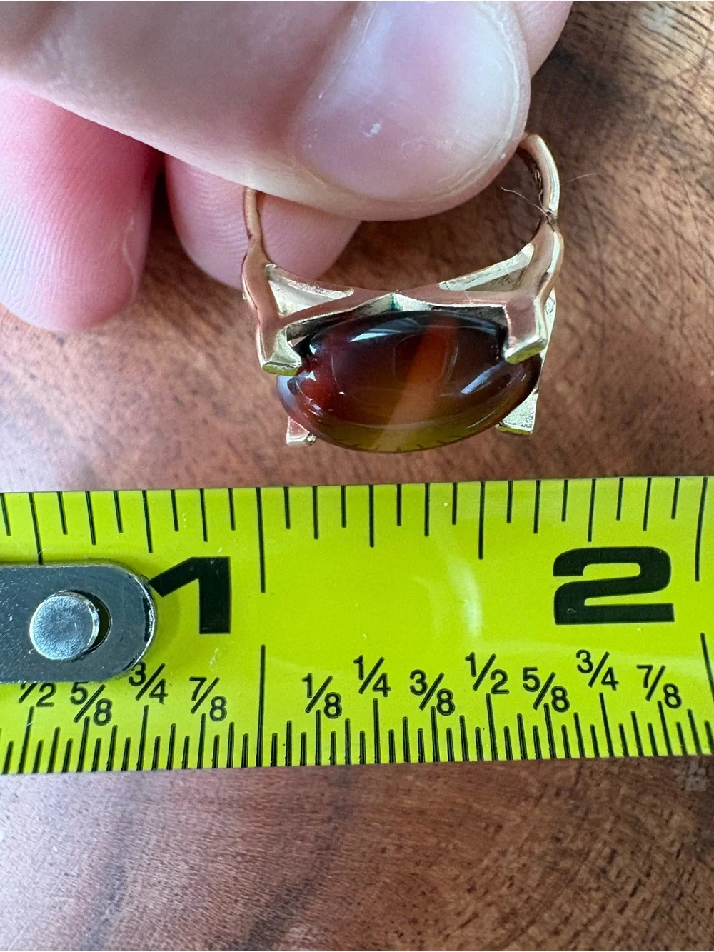 Vintage Sarah Coventry Gold-Tone Ring with Brown Cat's Eye Oval - Size 6.5